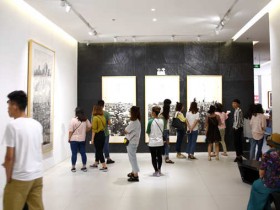 “怀城——樊枫美术作品展”于6月1日在烟台美术博物馆开幕